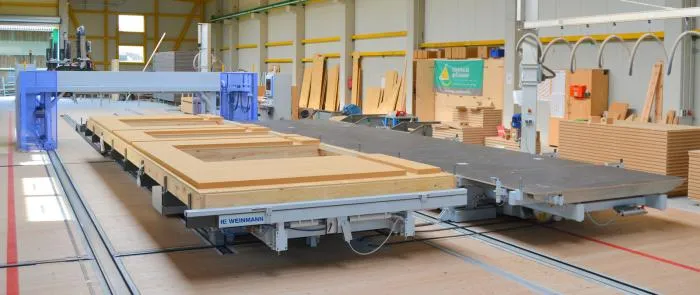 清掃／メンテナンス プレハブ部品 土日祝休み／未経験者歓迎