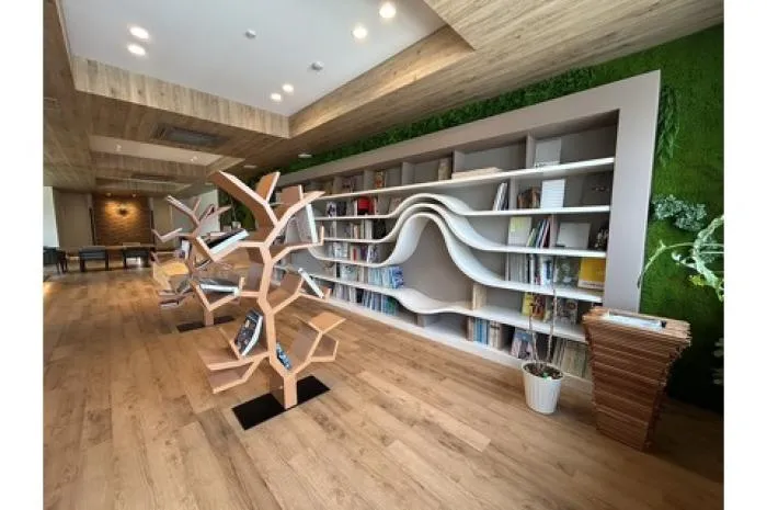 中途　店舗デザイン設計・施工管理【未経験者応募可】