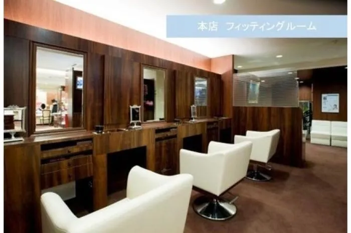 新卒　店舗スタッフ（総合職）