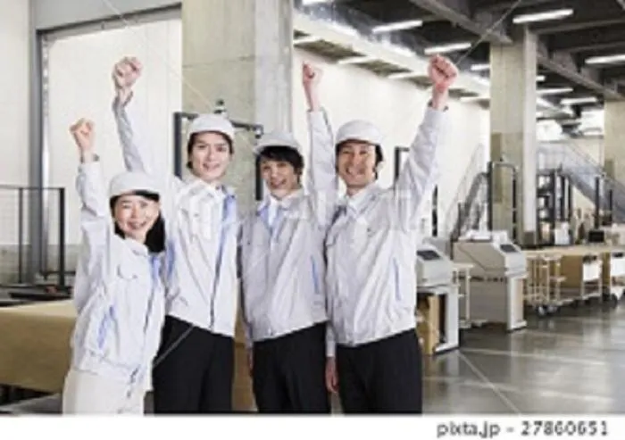 軽作業／FRPプラスチック加工 未経験者歓迎 飯塚市/田川市