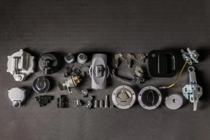 中途　金型技術者【経験者募集】