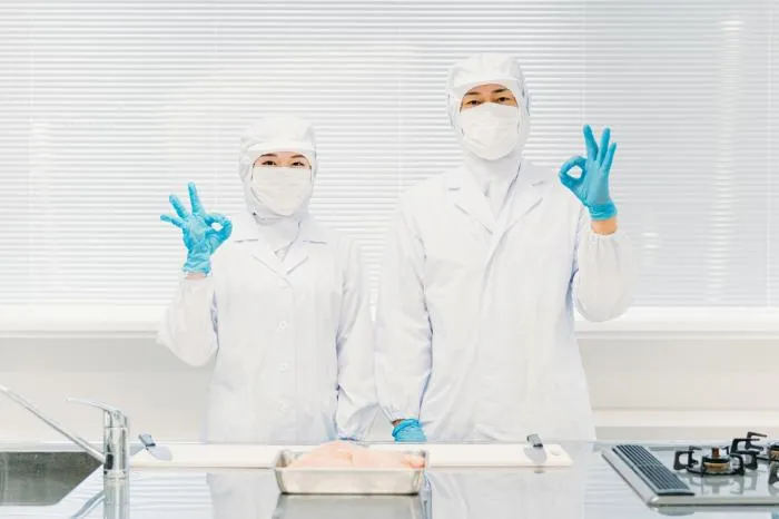 小学校給食の調理補助