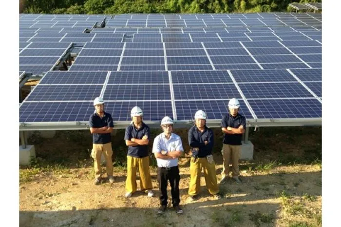 新卒　技能工（アルミサッシ・建築ガラス・太陽光発電等の施工）