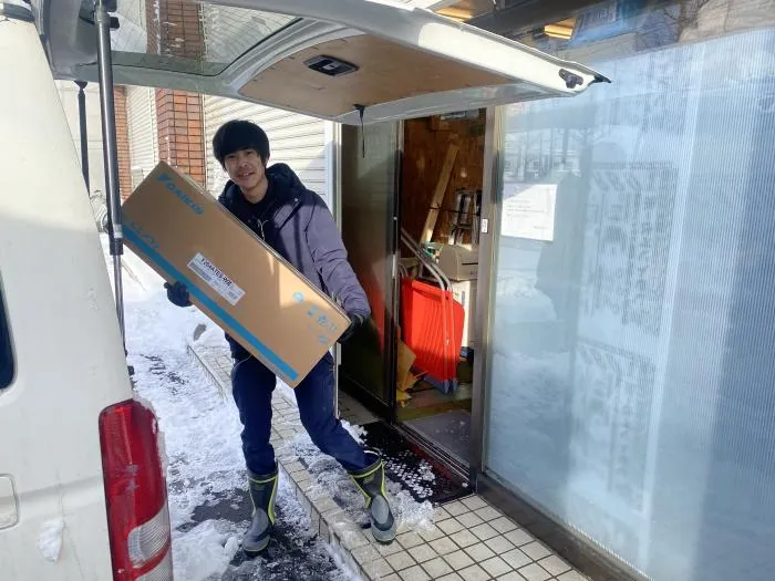 月給25万以上可。賞与あり。営業補助業務(電気設備工事会社)