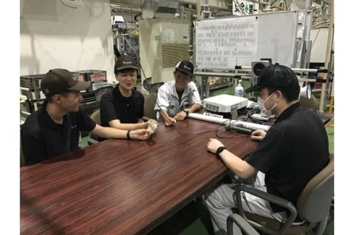 新卒　材料分析